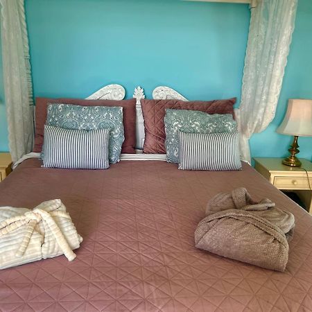 Esmaraldas House Of Love تيراسيني المظهر الخارجي الصورة